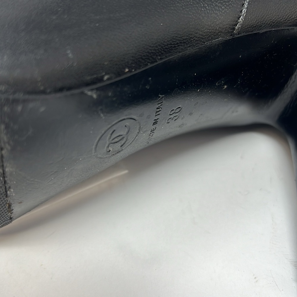 Chanel Sz 38 Short Lambskin Pull On 3.5”Heel Boots Booties - Picture 12 of 16